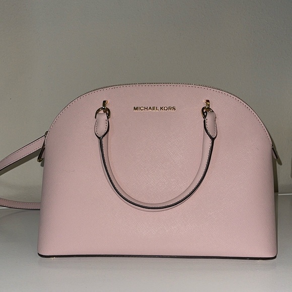 MAKE AN OFFER | Michael Kors Baby Pink Large Emmy Dome Purse/Satchel 💗 - Picture 3 of 16